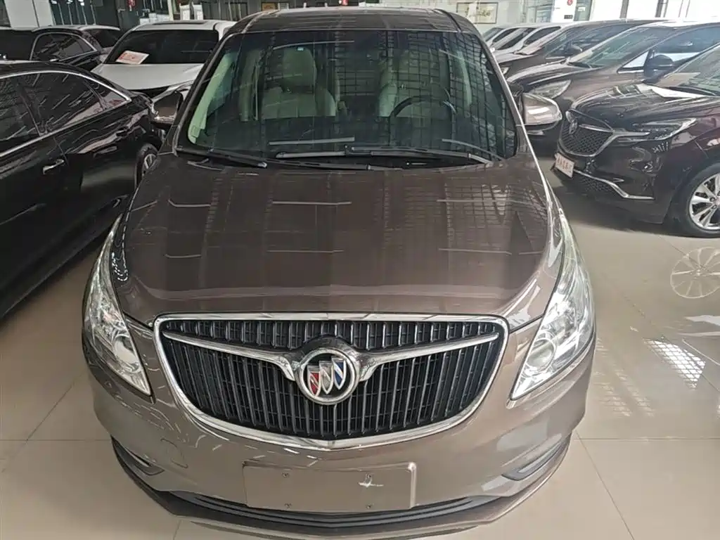 Buick GL8 2017 25S Luxury China V фото 3
