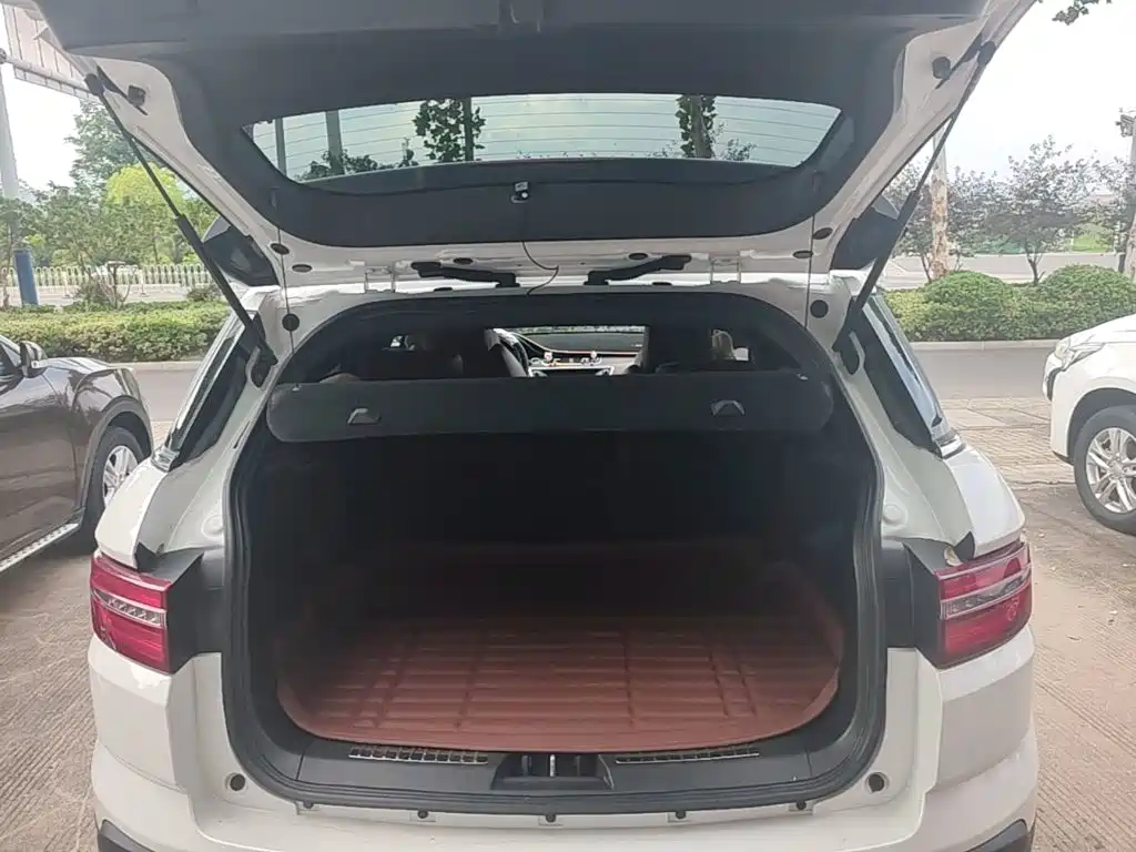 Landwind X7 2018 2018 Jinyue 1.5T Panorama Prestige