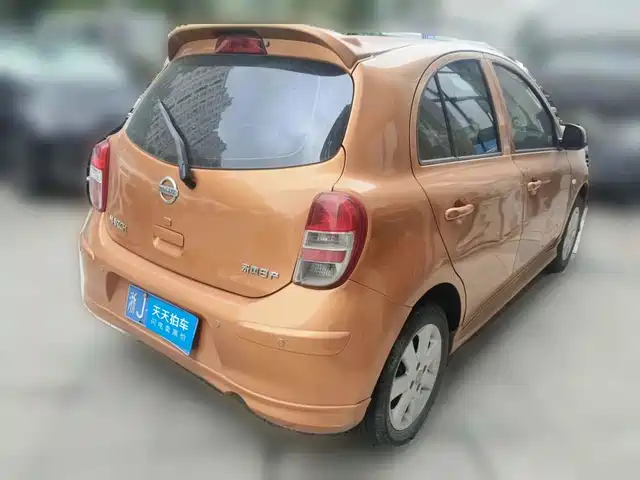 Nissan March 2010 1.5L Automatic Easy Smart Edition — фото 5