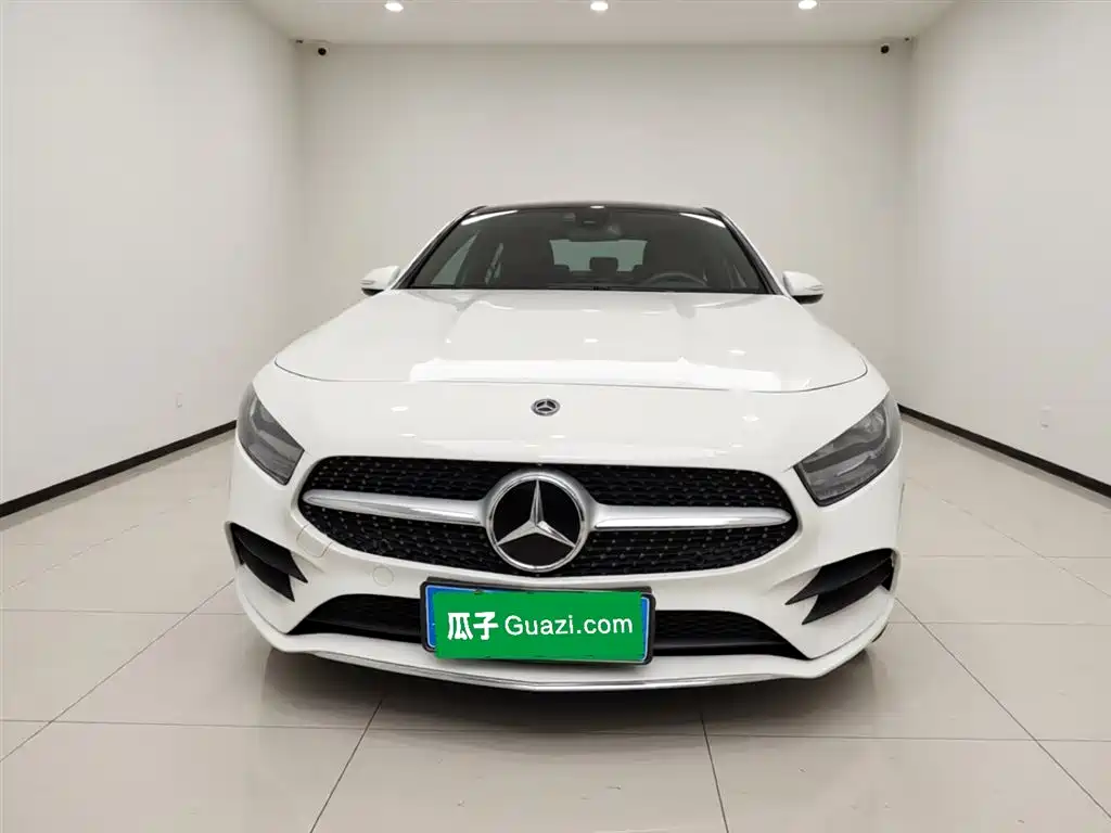 Mercedes-Benz A-Class 2019 A 180 L Sport Sedan фото 24