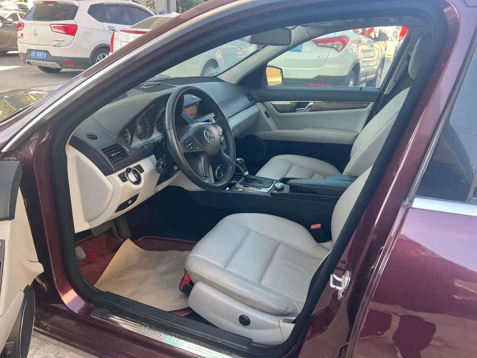 Фото 6 - Mercedes-Benz C-Class