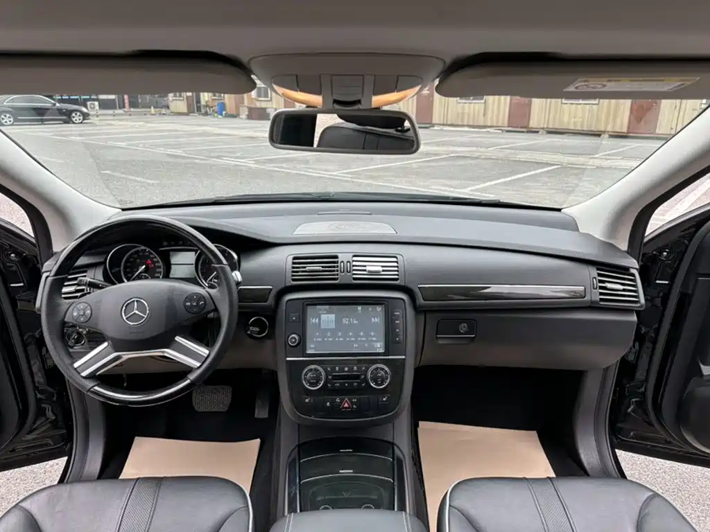 Mercedes-Benz R-Class 2017 2017 R 320 4MATIC Business Collector's Edition