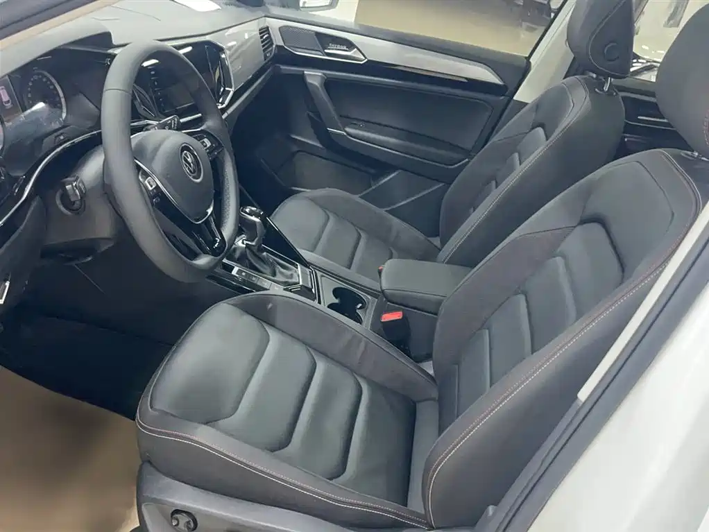 Volkswagen Tayron 2021 280TSI 2WD Luxury Smart Connect фото 16