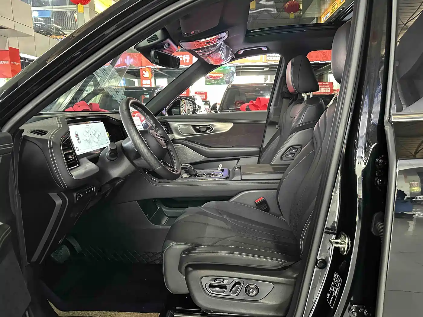 GAC Trumpchi Trumpchi ES9 2024 Model PHEV 143km Max фото 16