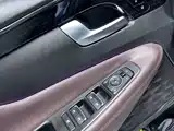 Photo 20 - Hyundai Santa Fe