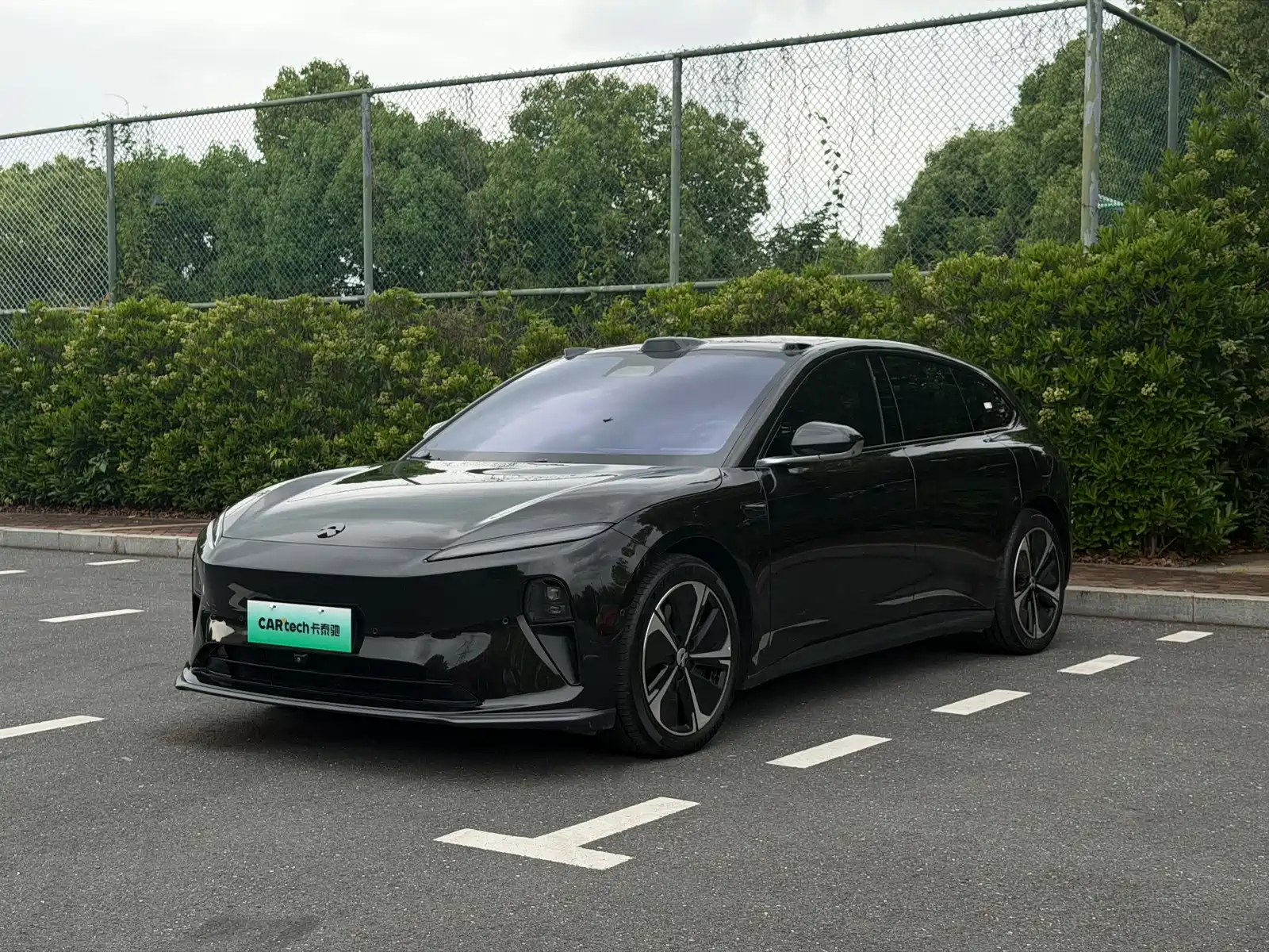 Фото 1 - NIO ET5T
