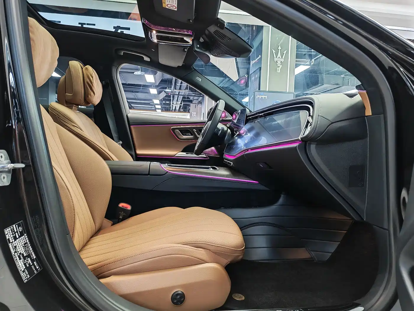 Mercedes-Benz E-Class New Energy 2024 2024 E 350 e L Plug-in Hybrid Sedan
