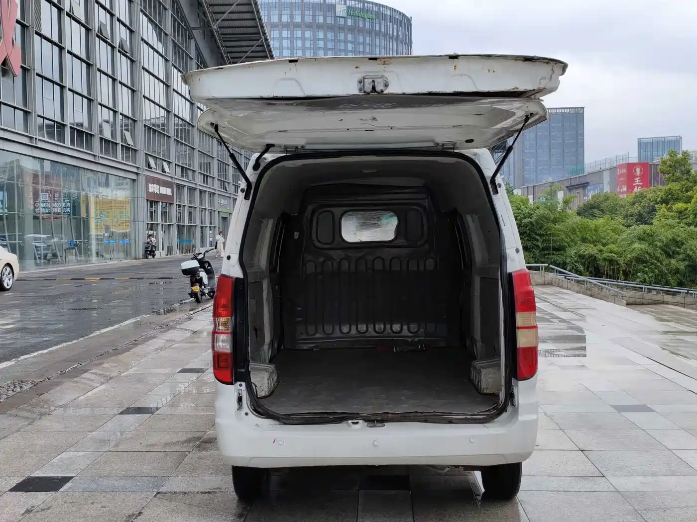 SRM Xinyuan Good Luck 2023 2022 Model Van Entrepreneur