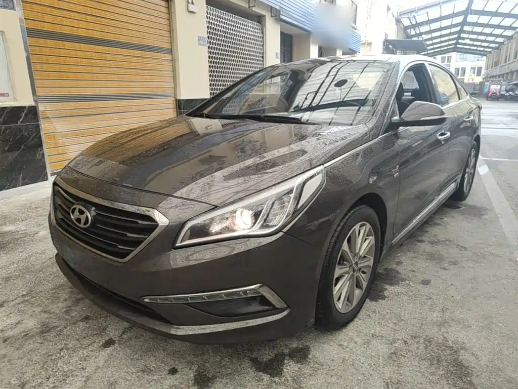 Hyundai Sonata 2015 1.6T GLS Smart фото 2