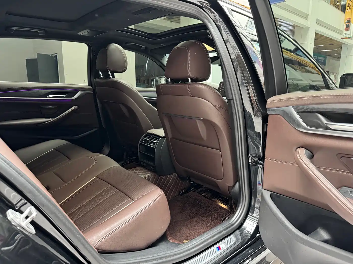 BMW 5 Series 2022 530Li Leading M Sport Package фото 19