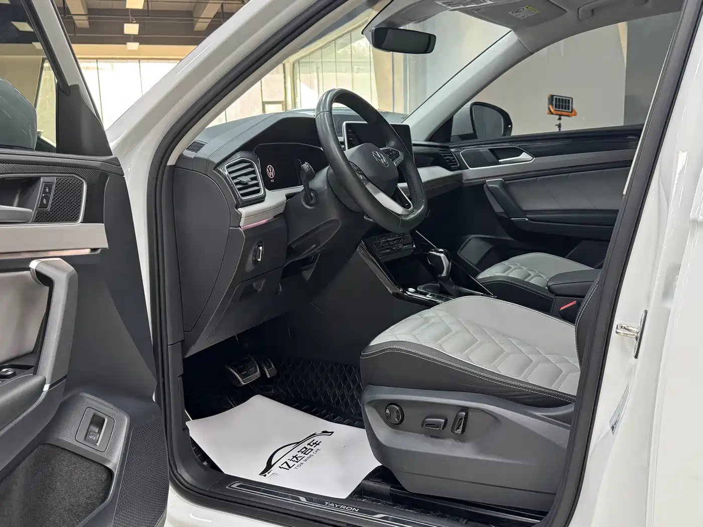 Volkswagen Tayron 2023 280TSI 2WD Luxury Plus Advanced Edition фото 4