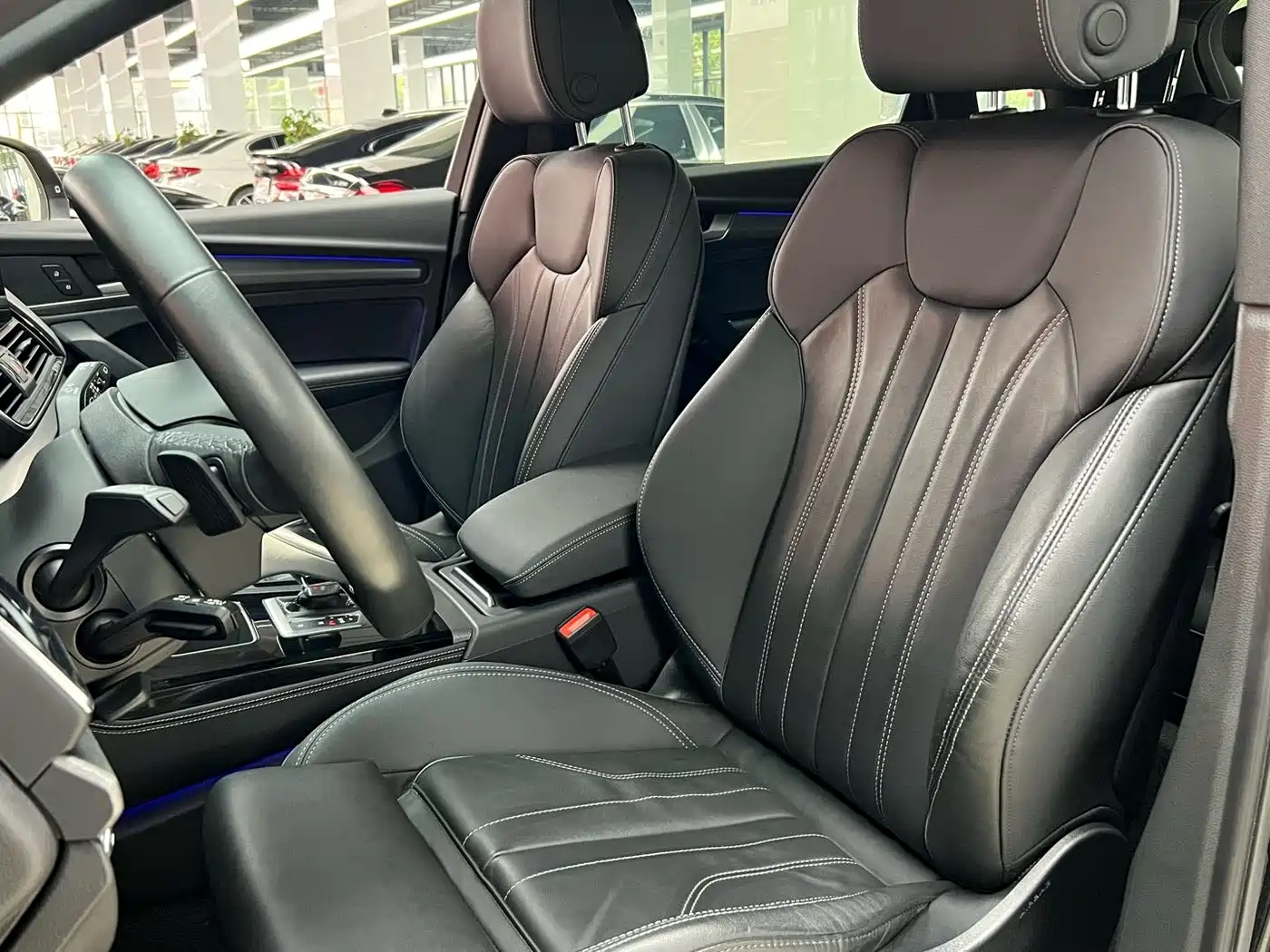 Audi Q5L 2023 40T Luxury Dynamic фото 9