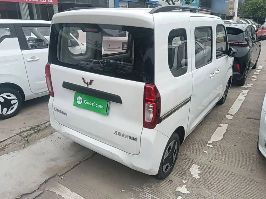 Wuling Motors Wuling Zhiguang NEV 2026 2025 Model Comfort