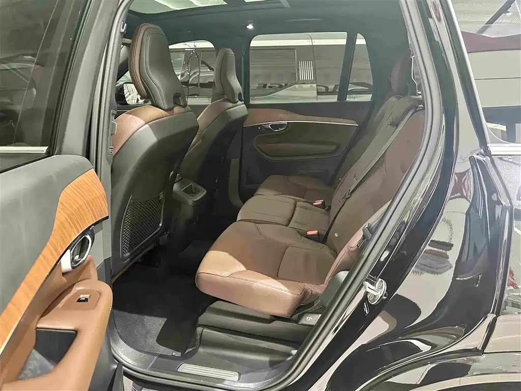 Volvo XC90 2025 2024 B5 Smart Luxury 5-Seater