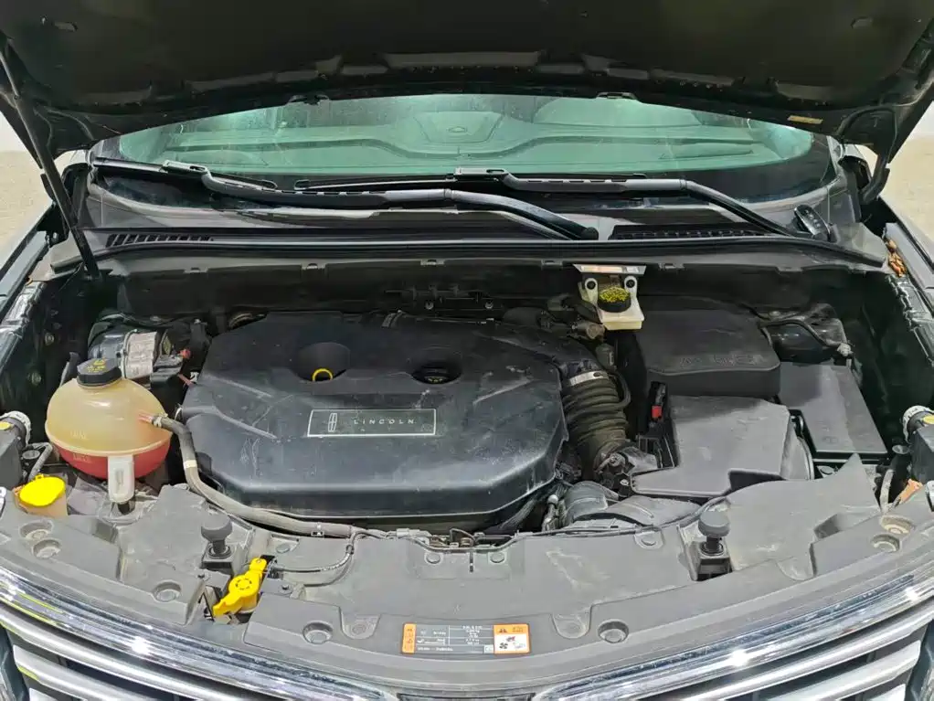 Lincoln MKC 2018 2018 2.0T FWD Premium Edition