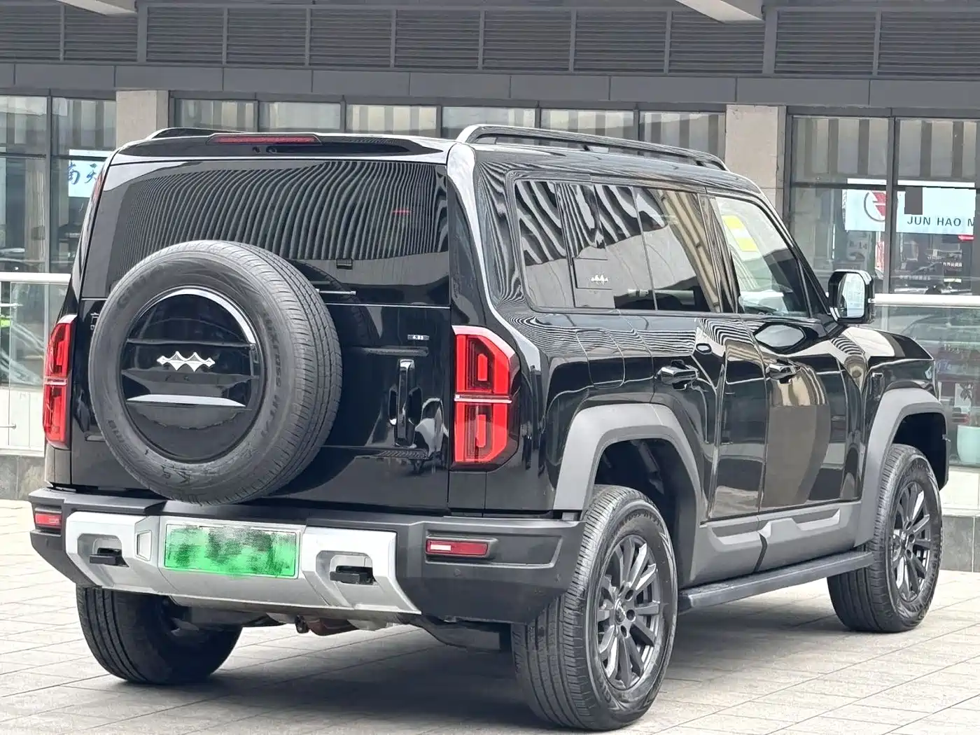 Fang Cheng Bao Leopard 5 2023 Pilot Edition фото 7