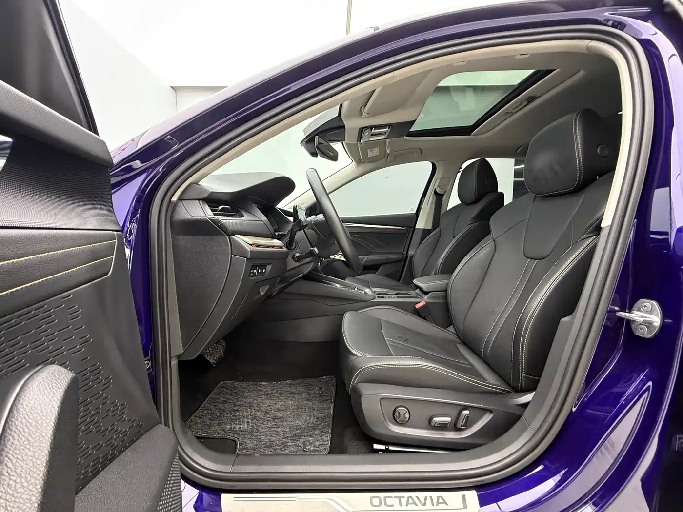 Škoda Octavia 2021 PRO TSI280 DSG Premium Edition фото 19