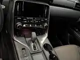 Photo 4 - Lexus LX