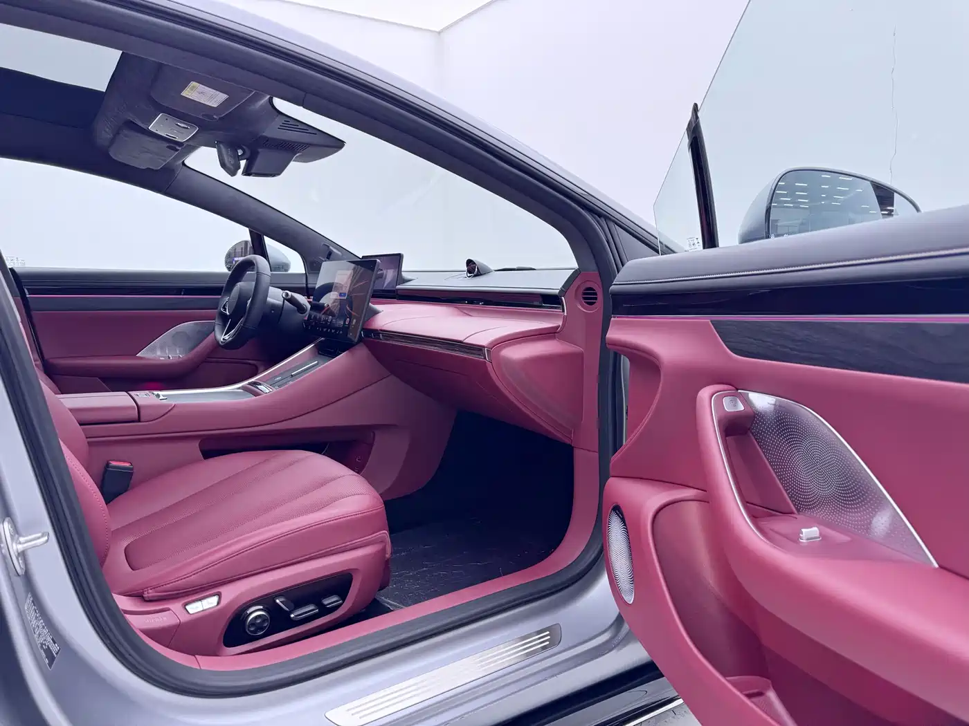 Zhijie S7 2025 2025 703km Ultra Sport Edition