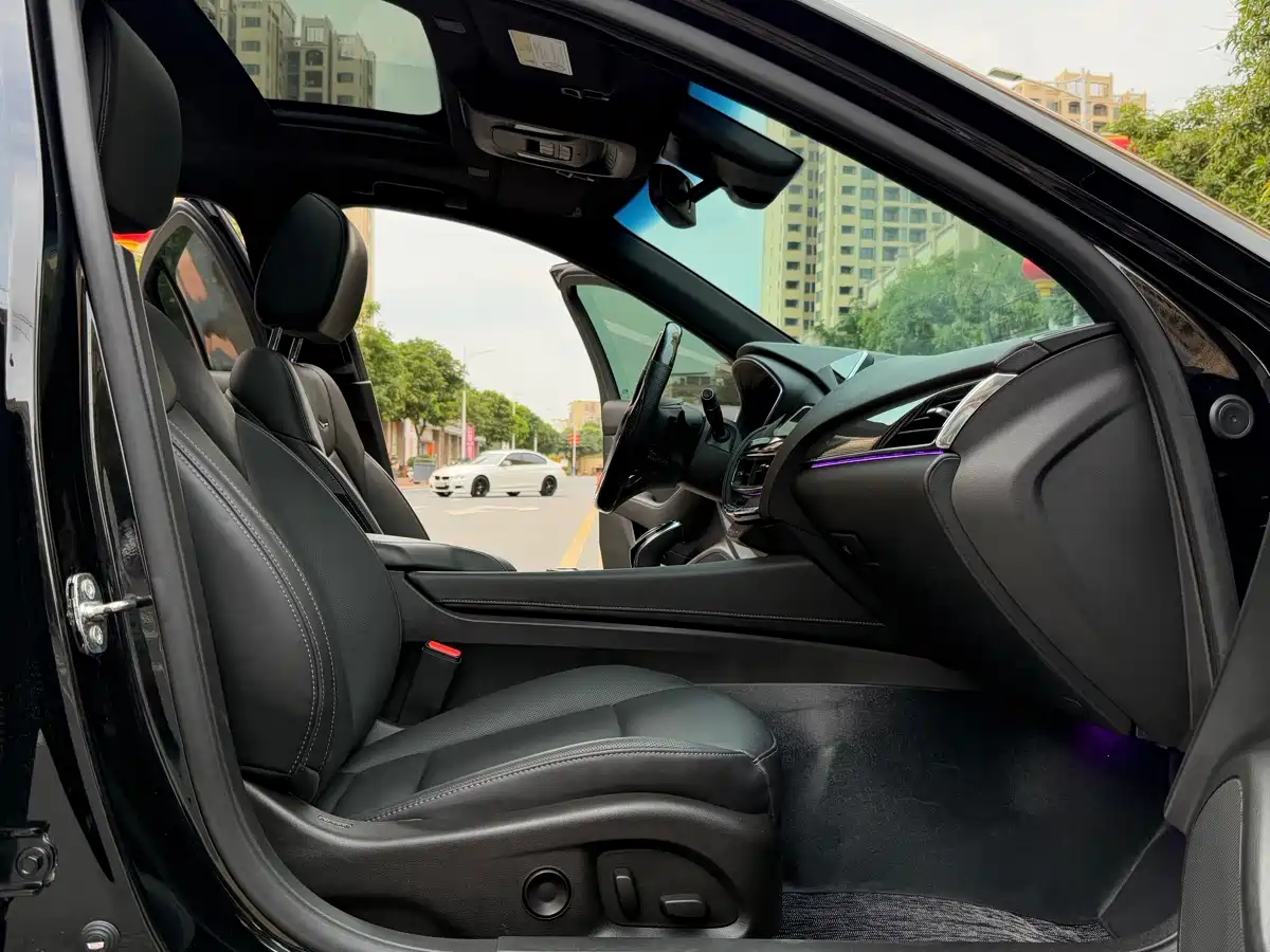 Cadillac CT5 2023 28T Prestige Style фото 25