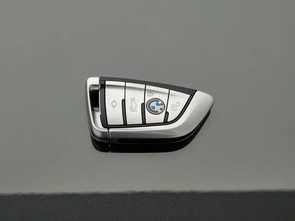 Photo 19 - BMW 6 Series GT