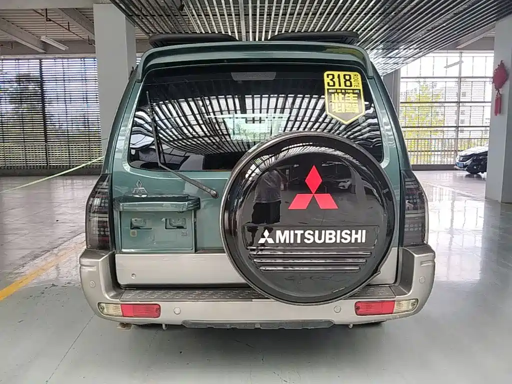 Mitsubishi Pajero 2015 2011 Mitsubishi Pajero V73 3.0L AT GLX