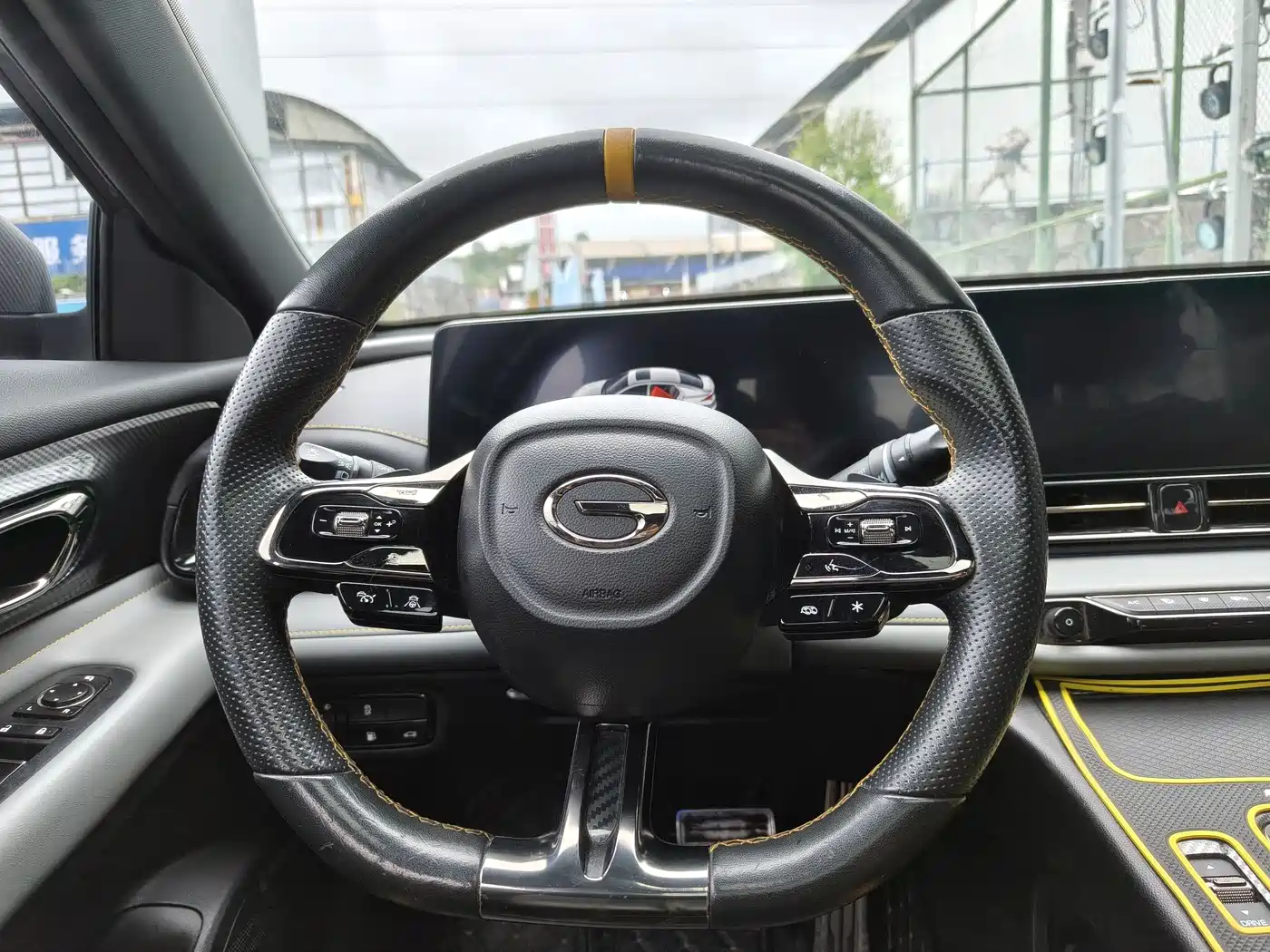 GAC Trumpchi Trumpchi Emkoo 2023 270T DCT J15 Edition фото 9