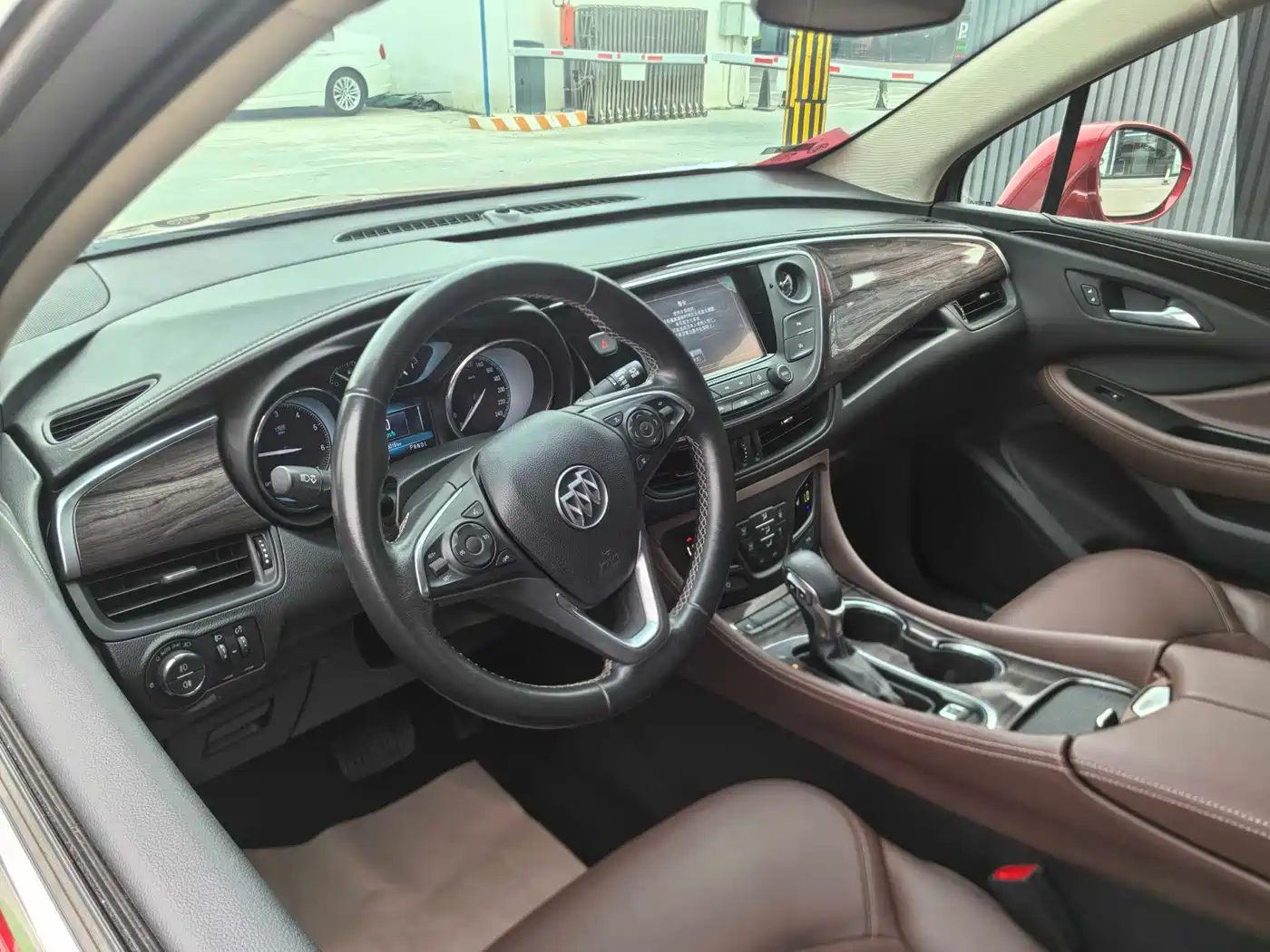 Buick Envision Plus 2017 20T FWD Elite фото 7