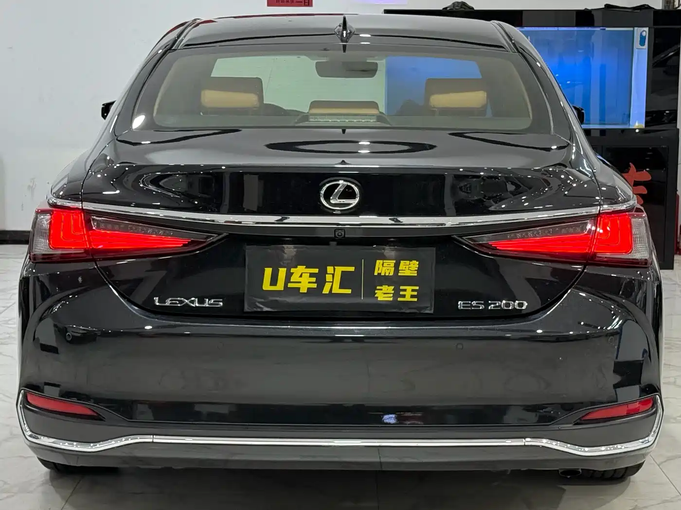 Lexus ES 2021 200 Excellence Edition фото 8