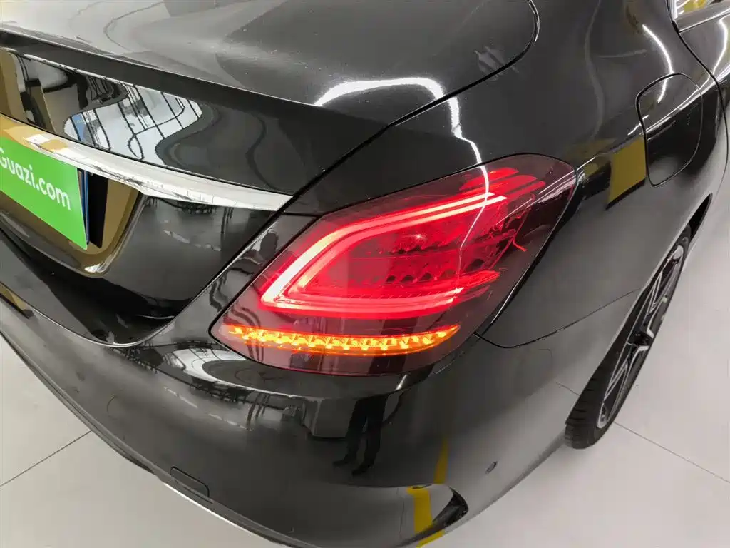 Mercedes-Benz C-Class 2021 C 260 L Sport Starry Exclusive Edition фото 24