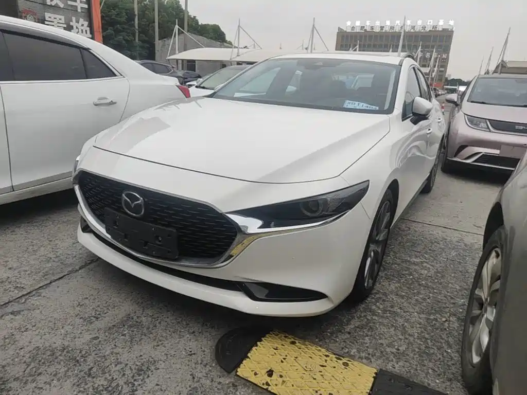 Mazda Mazda 3 2024 2023 2.0L Automatic Premium Edition