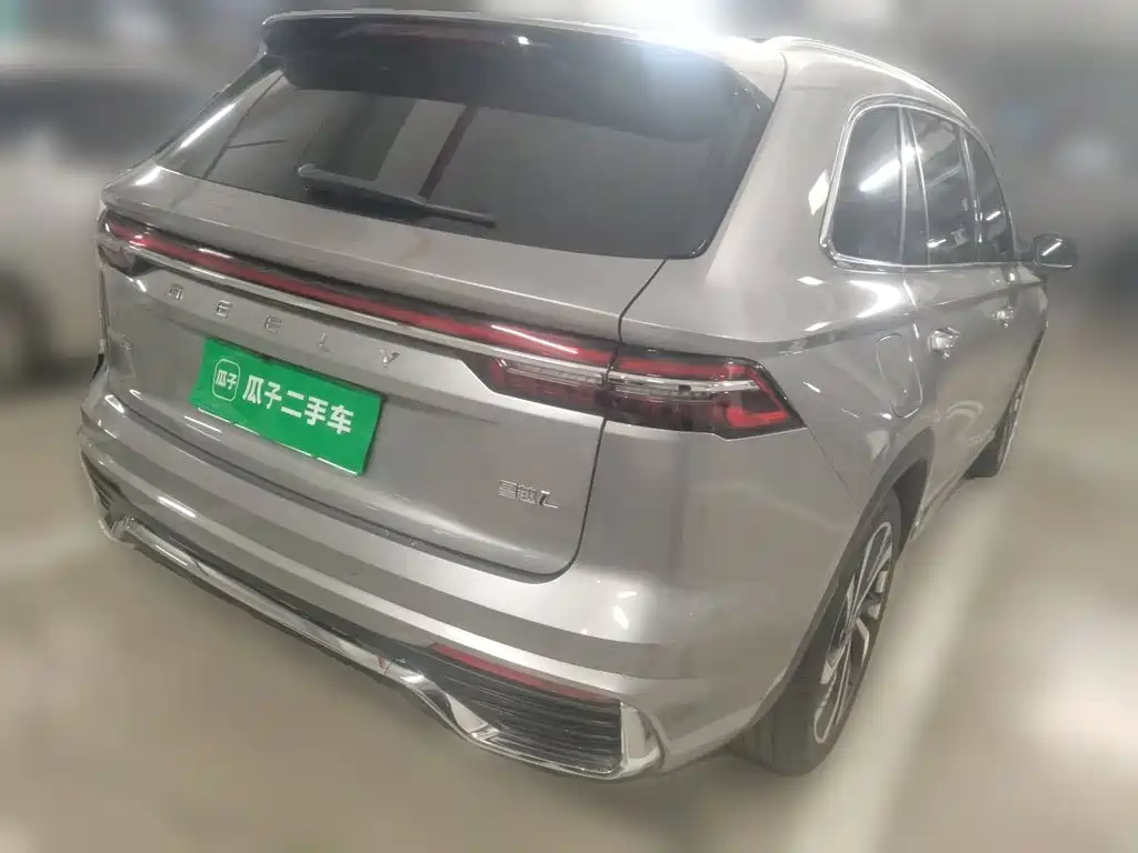 Фото 4 - Geely Monjaro