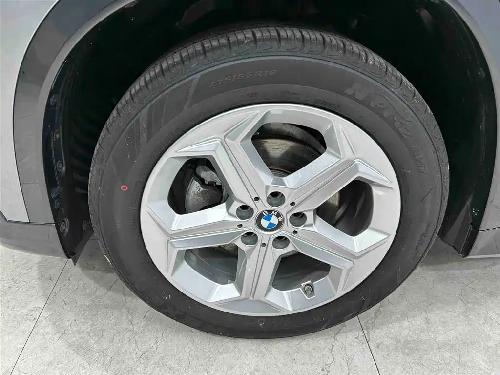 BMW X1 2023 sDrive20Li X Design Package фото 20