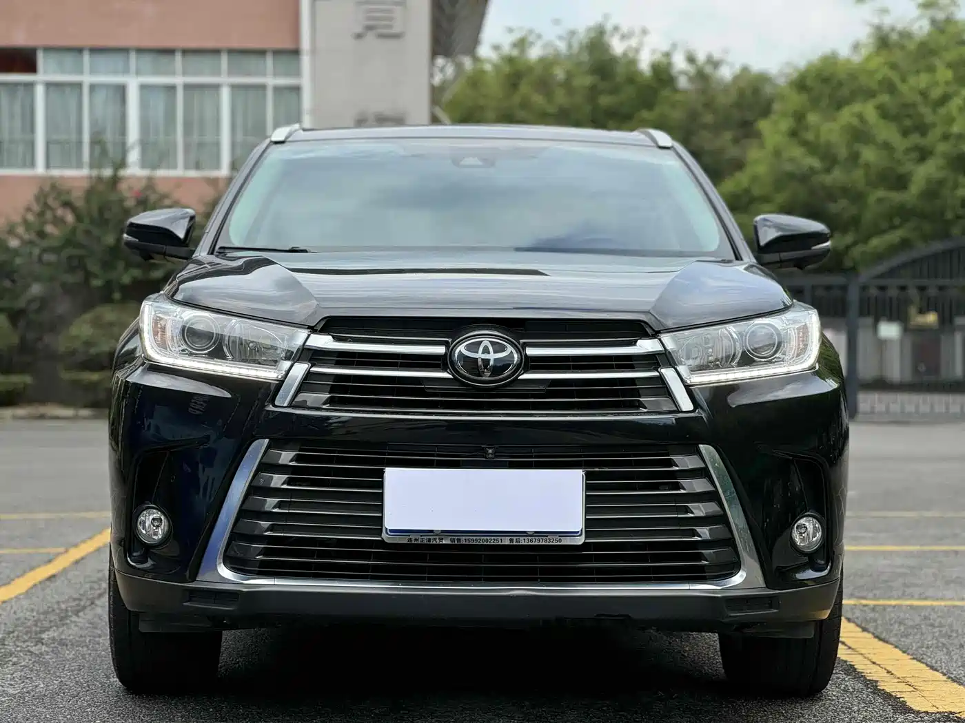 TOYOTA HIGHLANDER