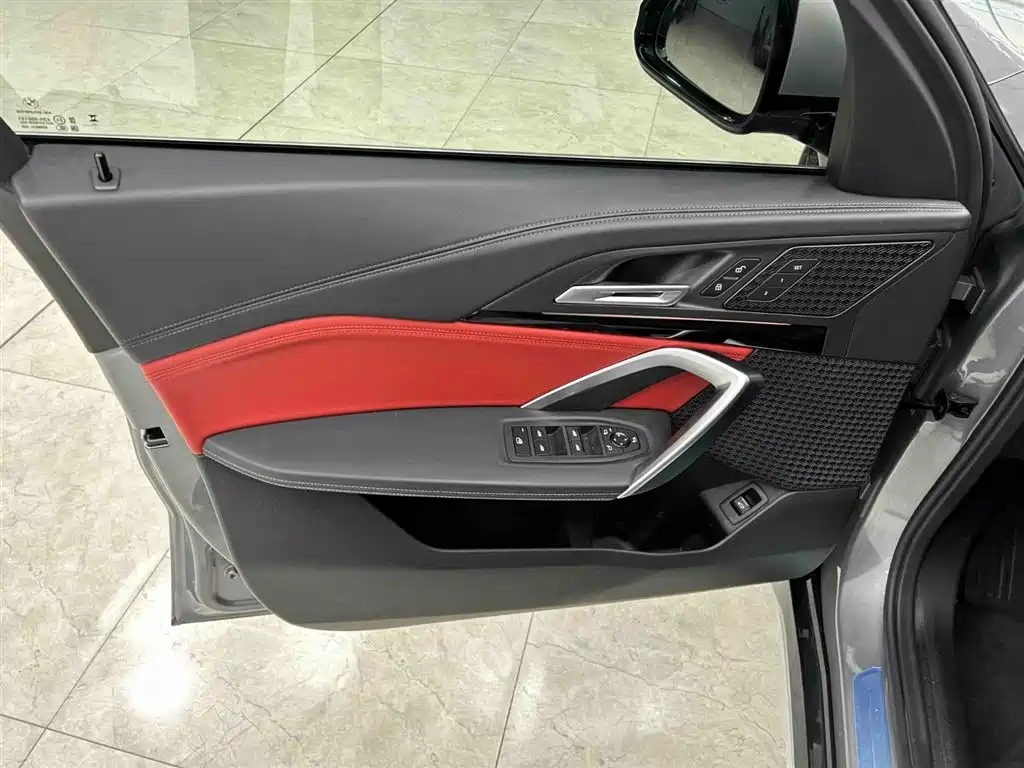 BMW X1 2023 sDrive20Li X Design Package фото 10