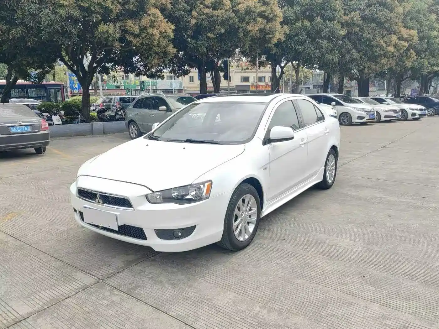 Mitsubishi Lancer EX 2012 Zhishang 1.8L CVT Luxury