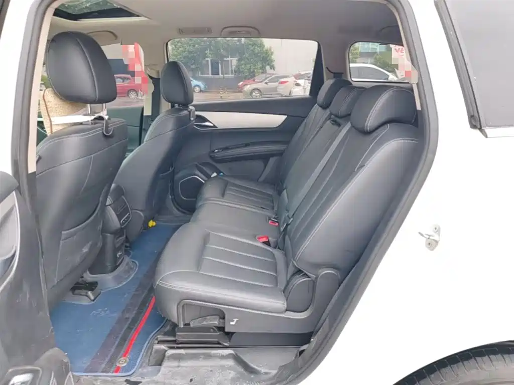 BYD Song MAX 2021 Upgrade 1.5T Automatic Luxury Edition 7-Seater фото 17