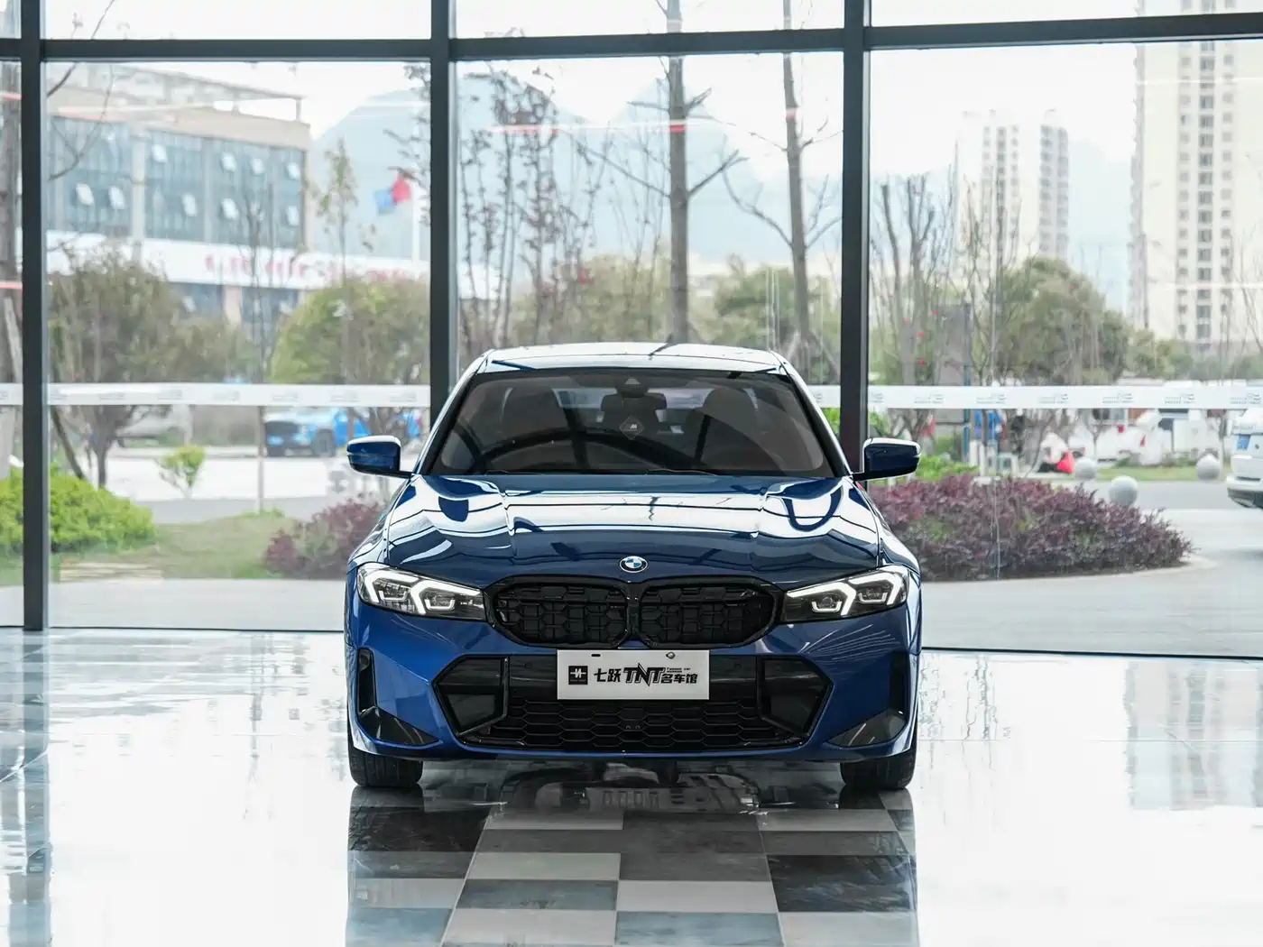 BMW 3 Series 2024 325Li M Sport Package фото 2