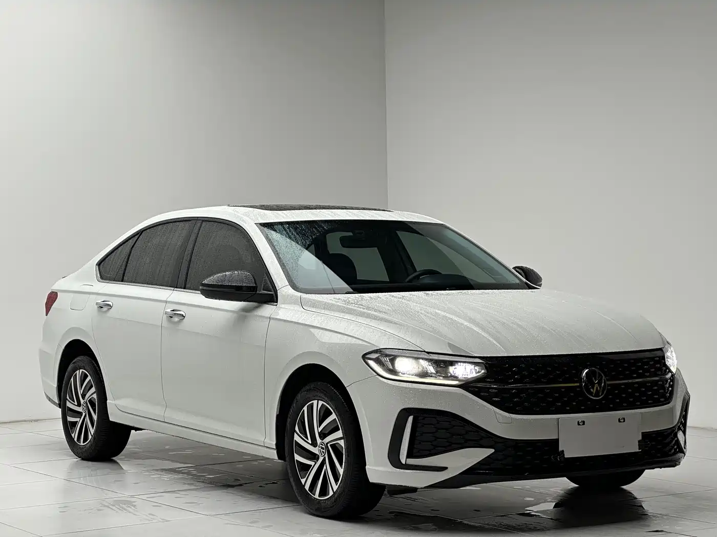 Volkswagen Lavida 2023 280TSI DSG Starlight Comfort Edition фото 3