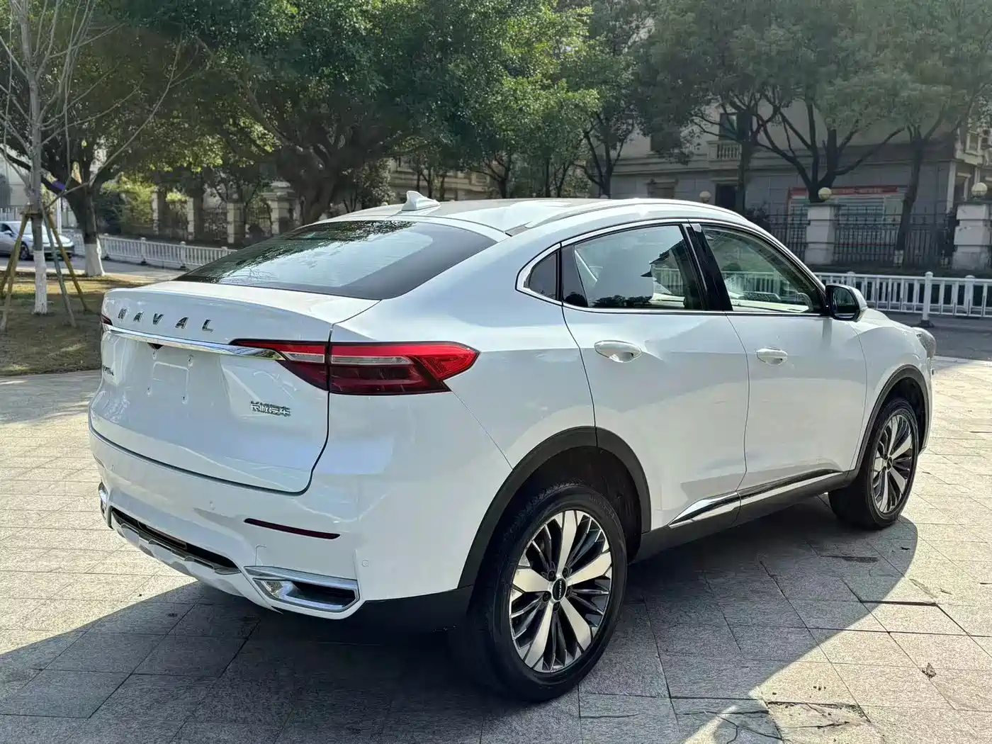 Haval F7x 2021 1.5T 2WD Ultimate Smart Tech Edition фото 8