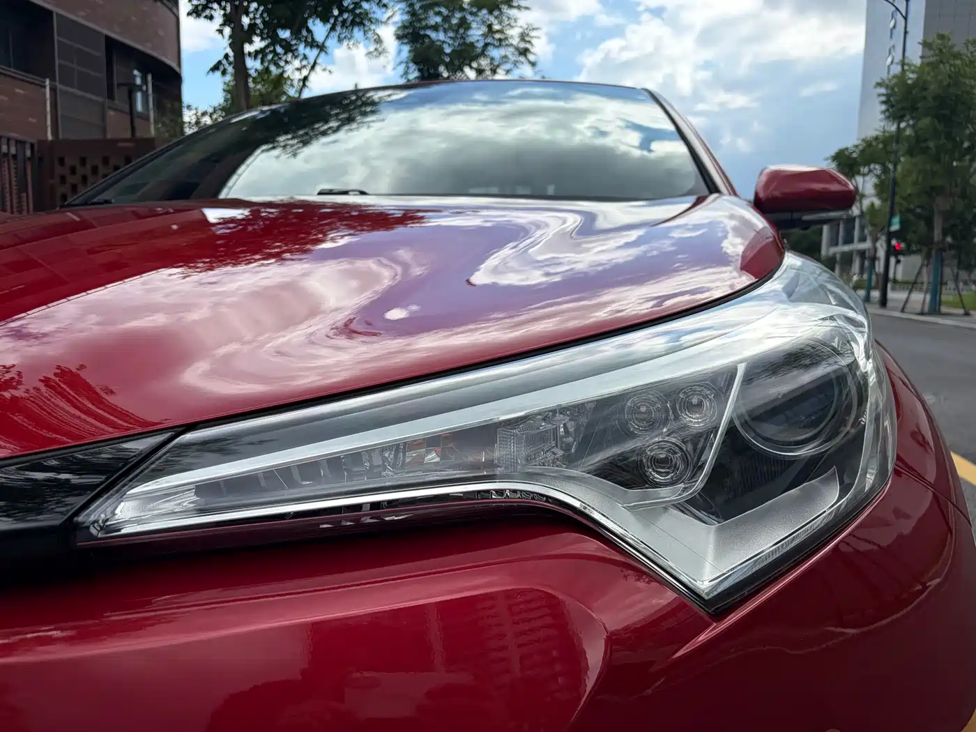 Toyota C-HR 2021 2020 Model 2.0L Leading