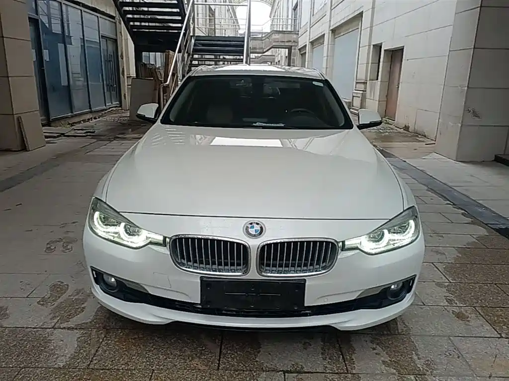 BMW 3 Series 2018 320Li Fashion Style фото 3