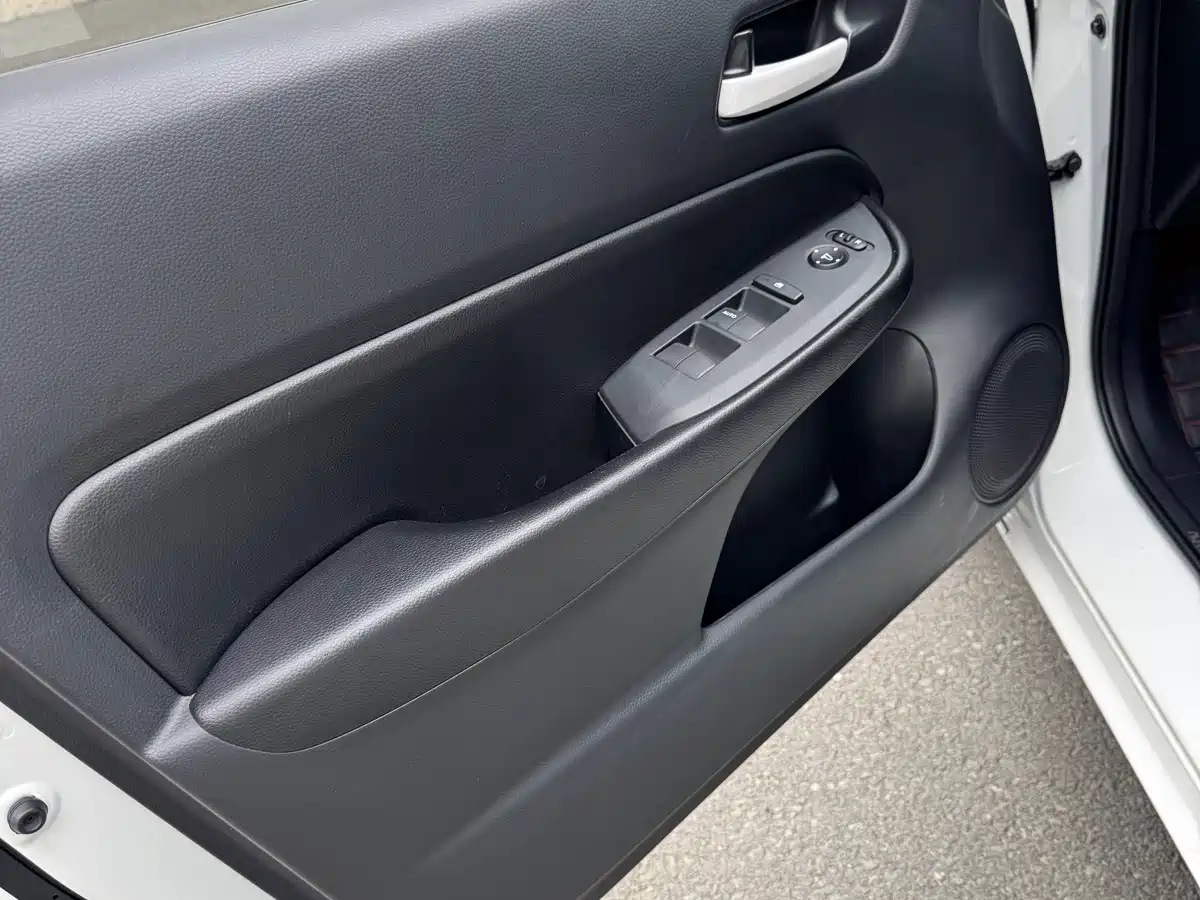Honda Fit, миниатюра 9