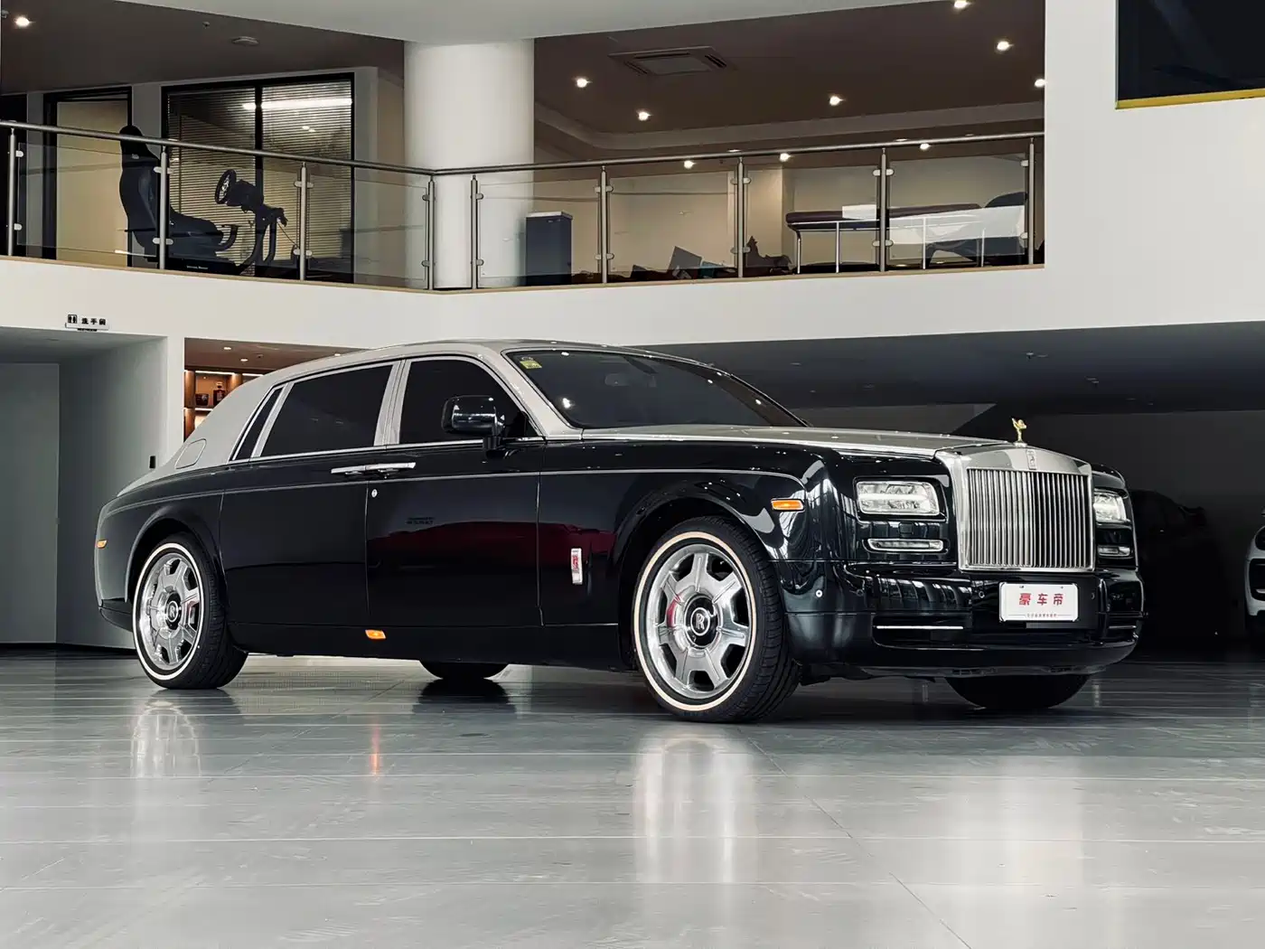 Rolls-Royce Phantom 2014 2013 6.7L Extended Wheelbase (EWB)
