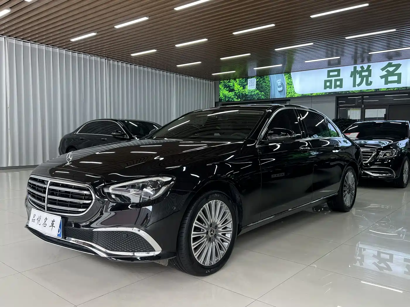 Mercedes-Benz E-Class 2023 E 300 L Fashion