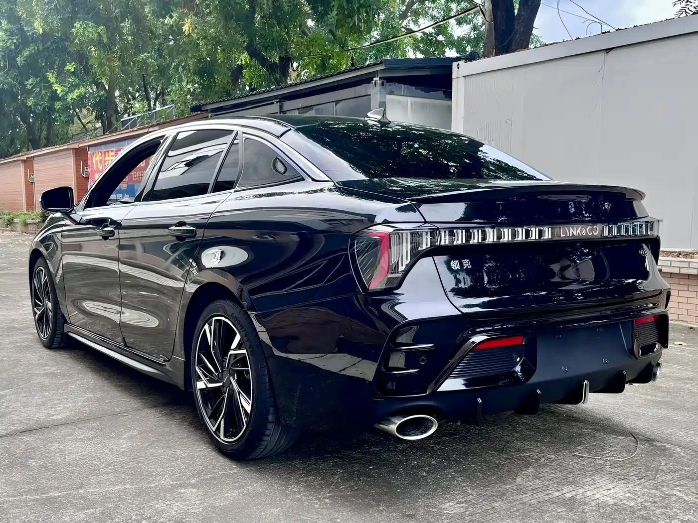 LYNK 03