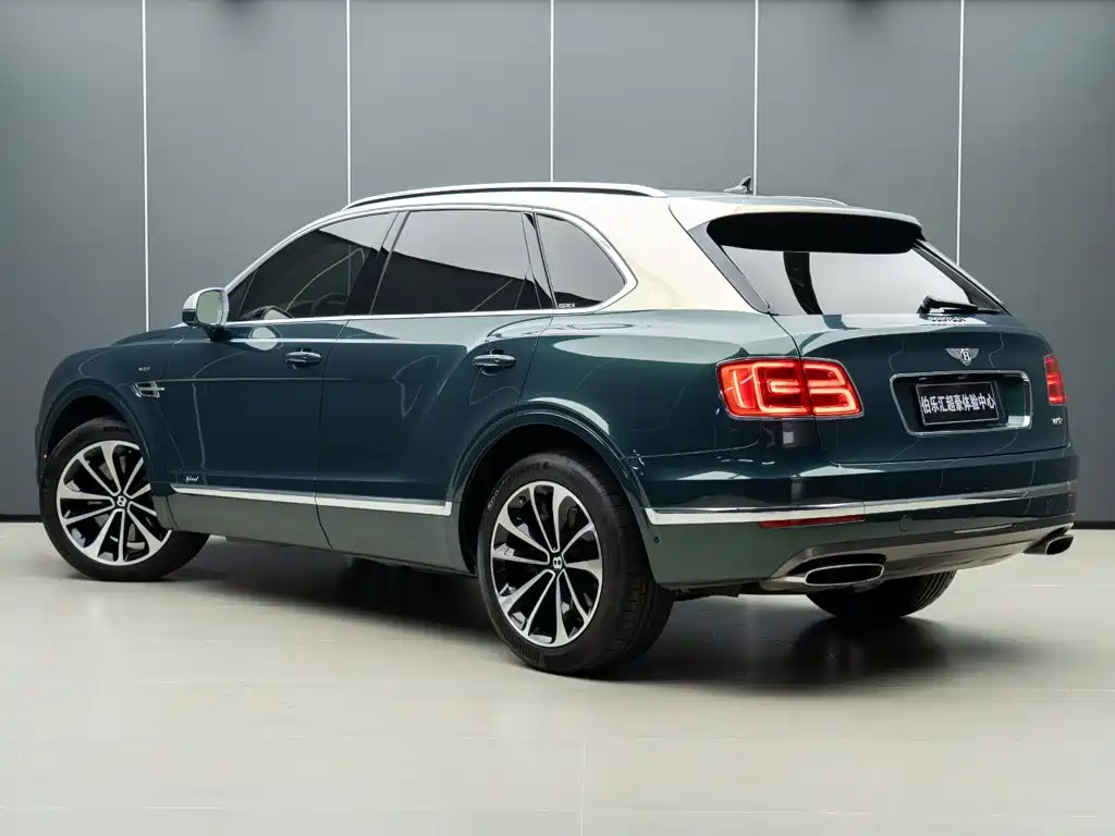 Bentley Bentayga 2017 2016 6.0T Standard Edition