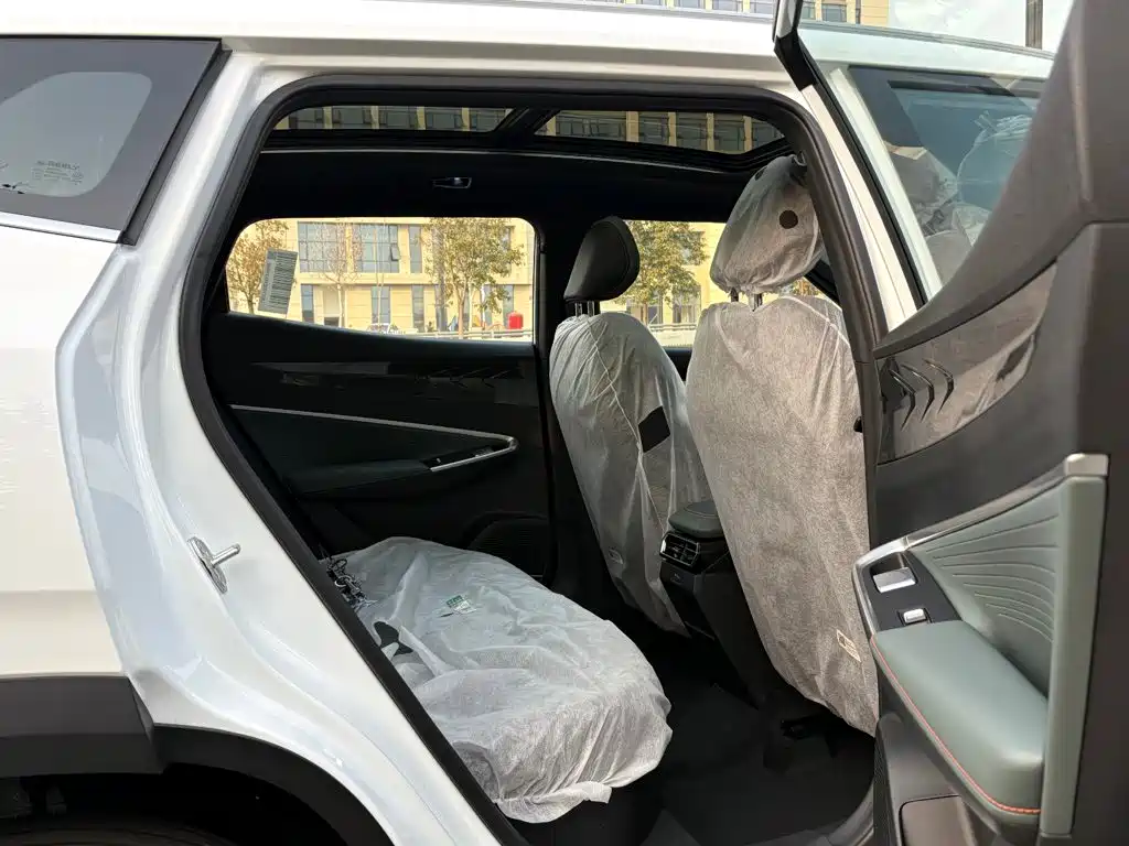 Geely Boyue 2026 2024 1.5TD Smart Connect+