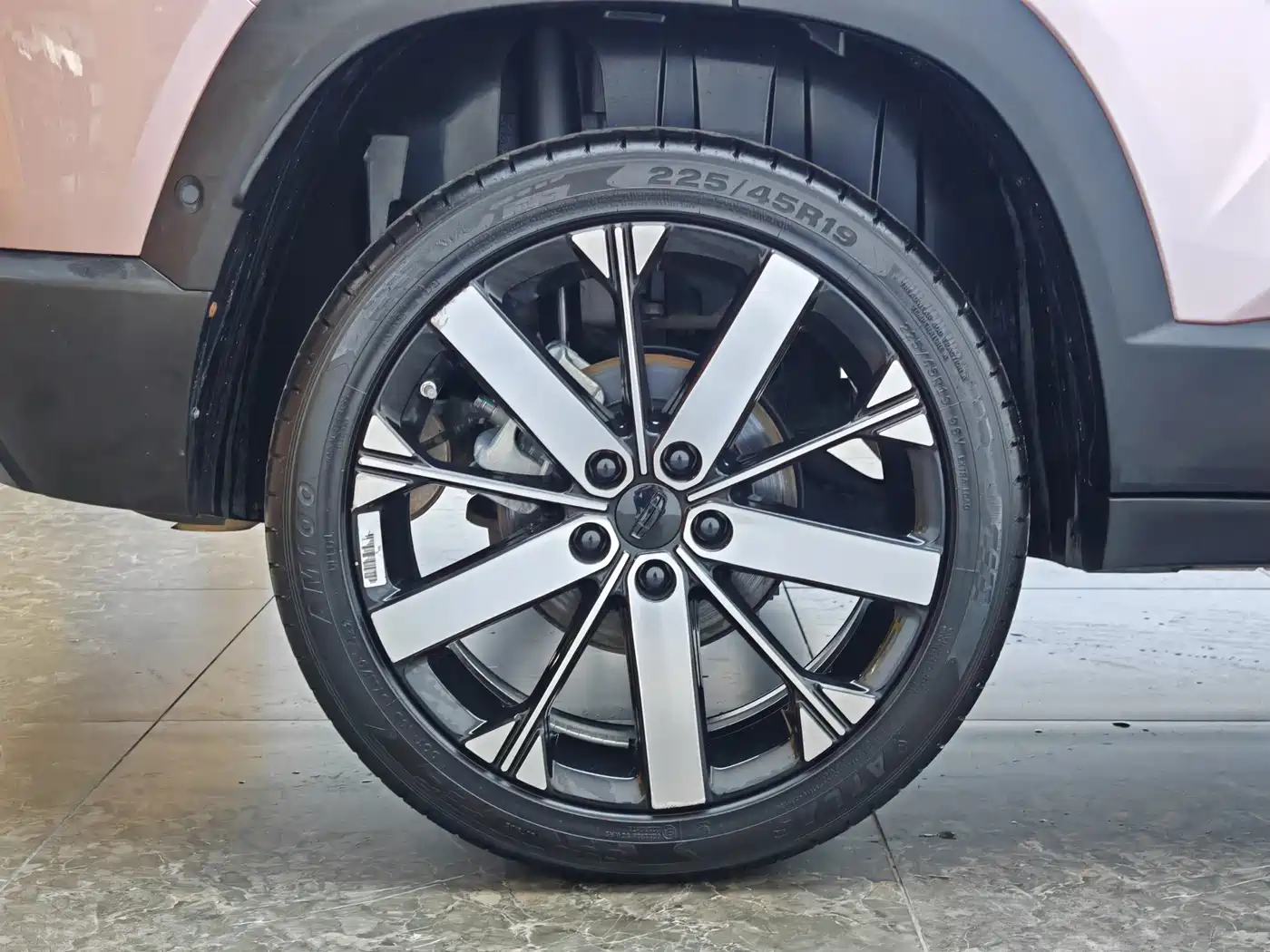 GEELY AUTOMOBILE GEELY ICON