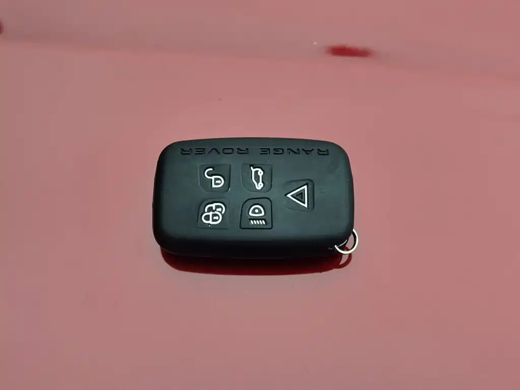Land Rover Range Rover Evoque (Import) 2012 2012 2.0T 5-door Dynamic Edition